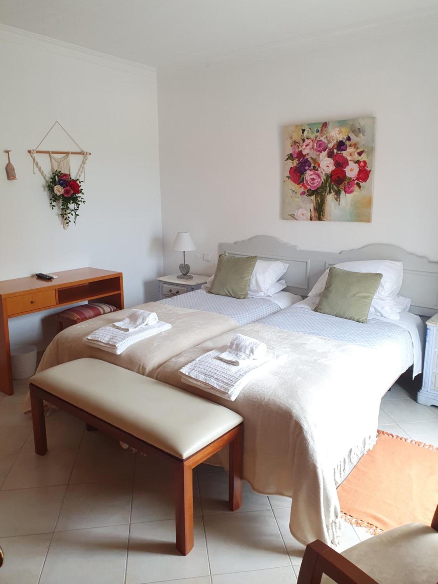 Vila Apartamentos Estrela Lagos Ruang foto