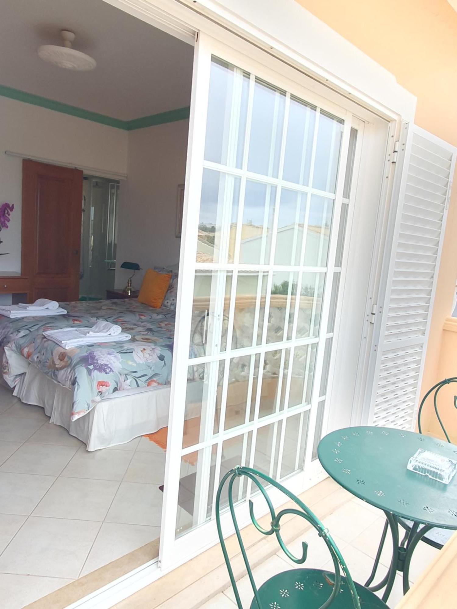 Vila Apartamentos Estrela Lagos Ruang foto